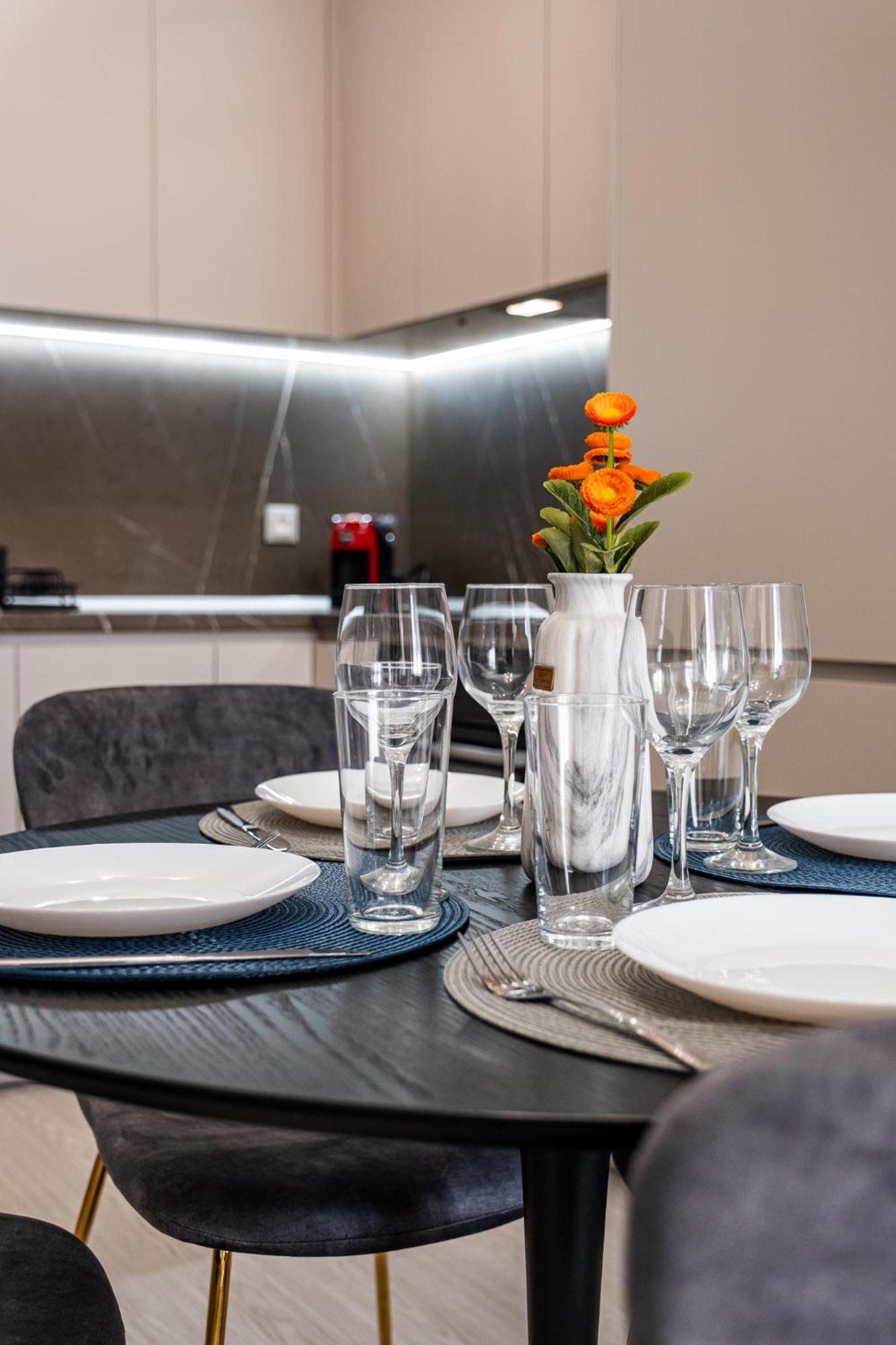 Perfect Stay Near Sea Garden Варна Номер фото
